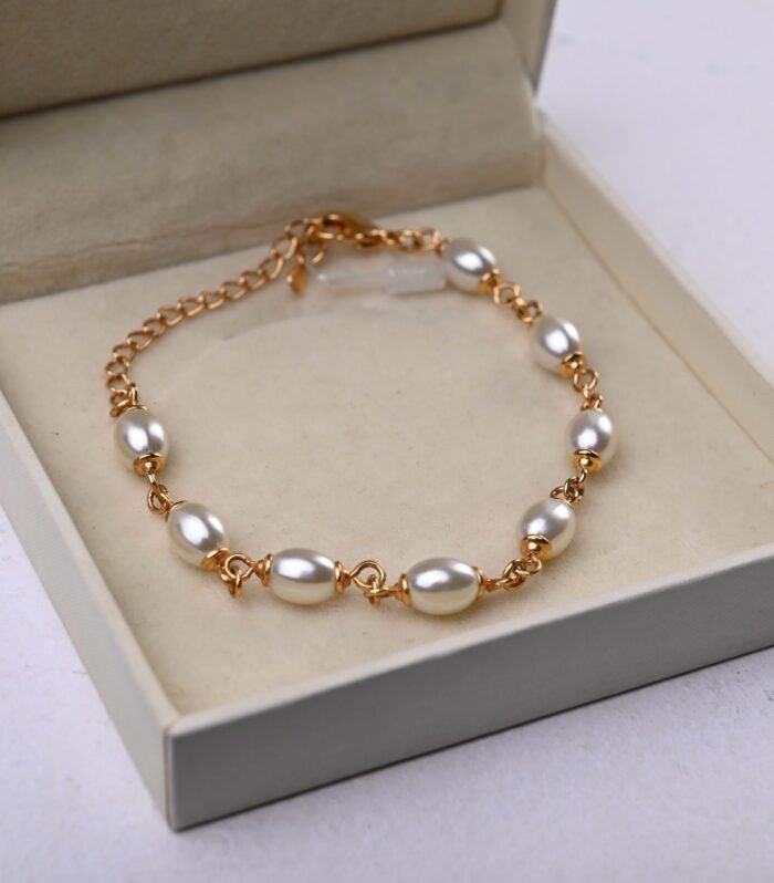 Pulseira dourada com Pérola